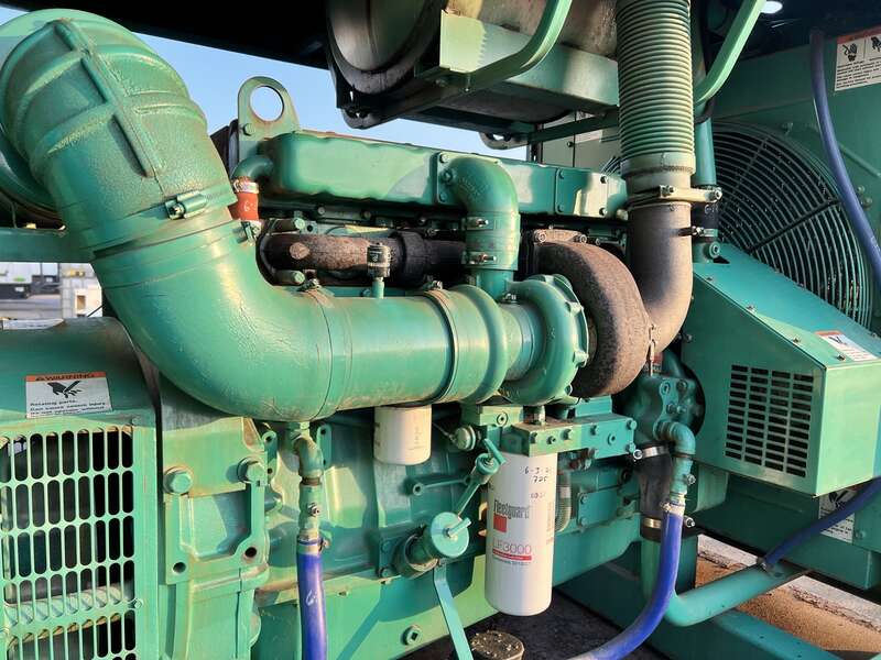 Used Cummins DFAA Diesel Generator 732 Hrs 200 KW 0 Price CSDG